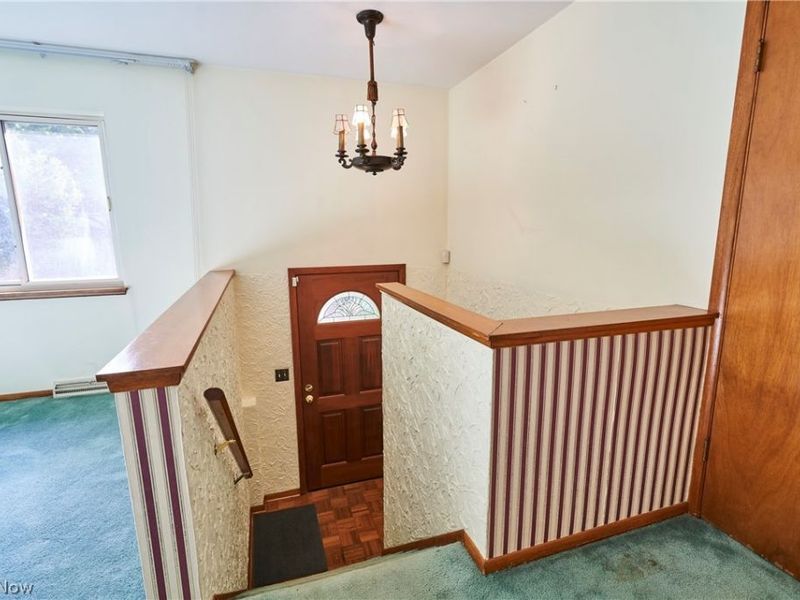 1170 N Plainview Drive, Copley, OH 44321 Photo 2