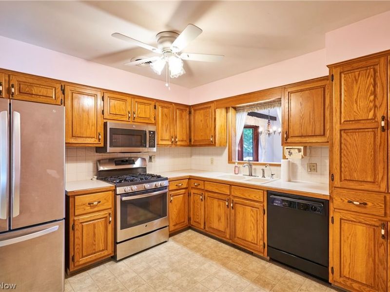 1170 N Plainview Drive, Copley, OH 44321 Photo 7