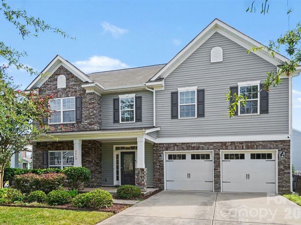 5810 Castlecove Road , Charlotte, NC 28273