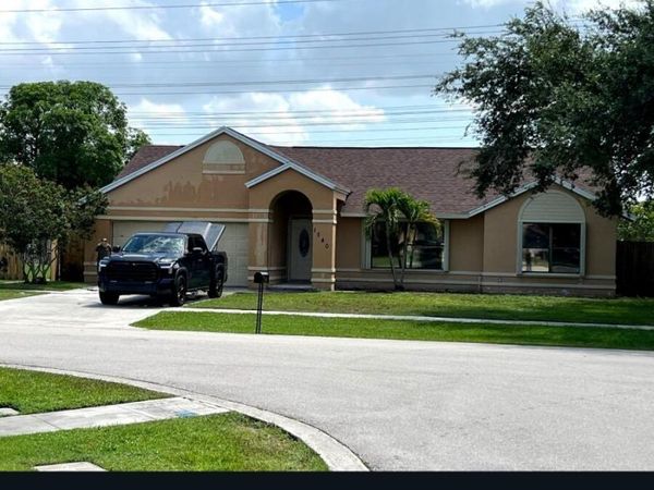 1540 CHAPPAREL Way, Wellington, FL 33414