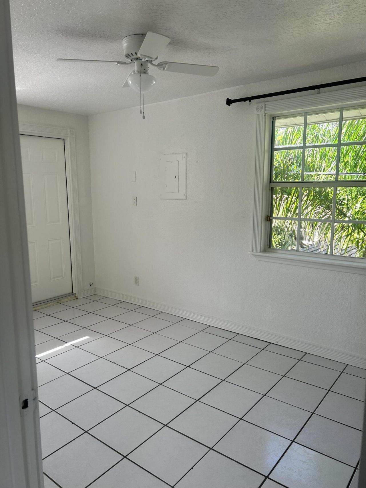 727 Penn Street, Unit 3, West Palm Beach, FL 33401 Photo