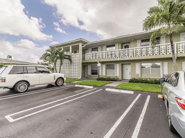2460 Juniper Drive, Unit 201, Delray Beach, FL 33445