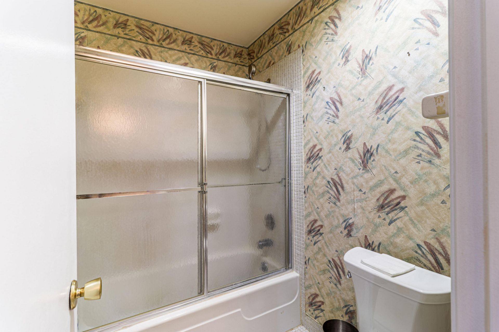 2460 Juniper Drive, Unit 201, Delray Beach, FL 33445 Photo