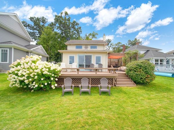 373 Oakwood Avenue, Clarklake, MI 49234