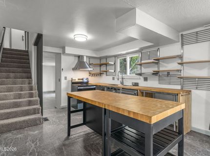 1125 E Huffaker Lane, Reno, NV 89511 Photo