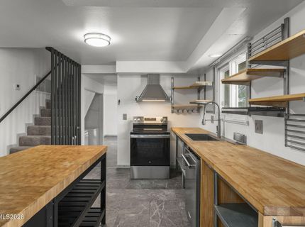 1125 E Huffaker Lane, Reno, NV 89511 Photo