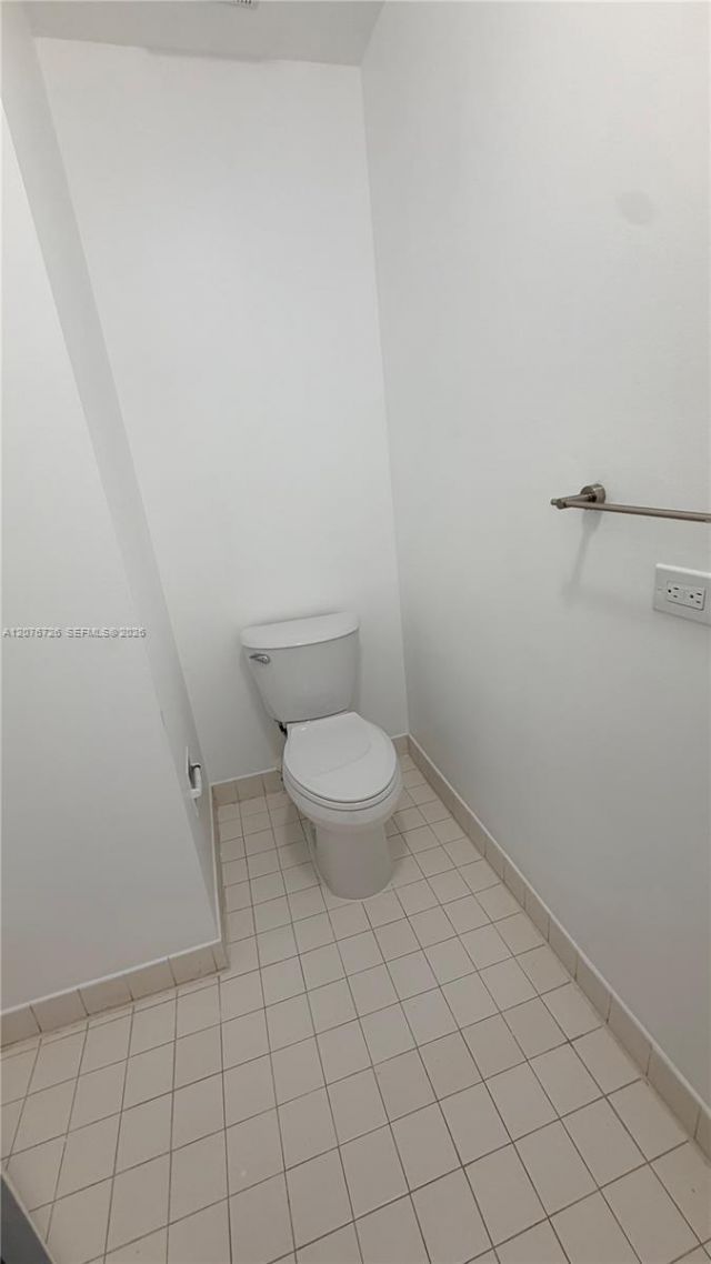 14014 SW 93rd Ln , Unit 14014, Miami, FL 33186 Photo