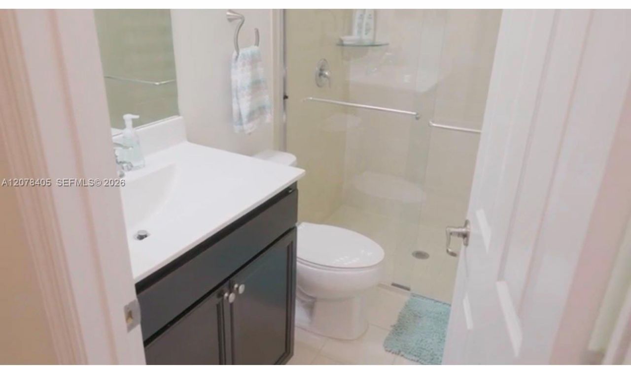 221 SE 35th Ave, Homestead, FL 33033 Photo