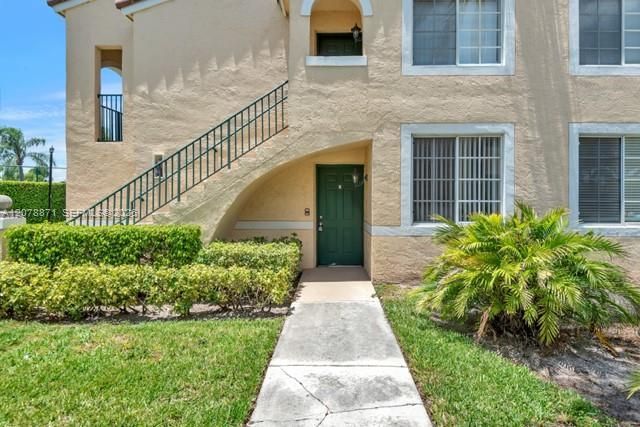 1749 Village Blvd, Unit 102, West Palm Beach, FL 33409 Photo