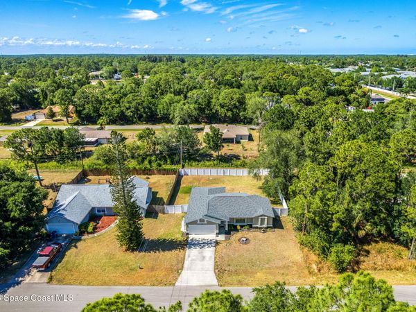 626 Waycross Road SW , Palm Bay, FL 32908