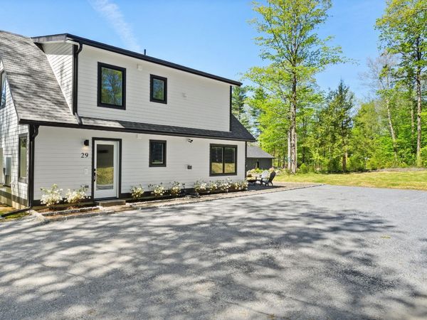 29 Chestnut Road, Richmond, MA 01254