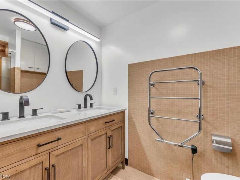 19425 Van Aken Boulevard, Unit 207, Shaker Heights, OH 44122 Photo 22