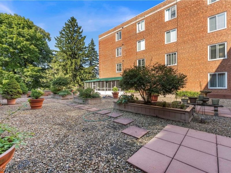 19425 Van Aken Boulevard, Unit 207, Shaker Heights, OH 44122 Photo 26