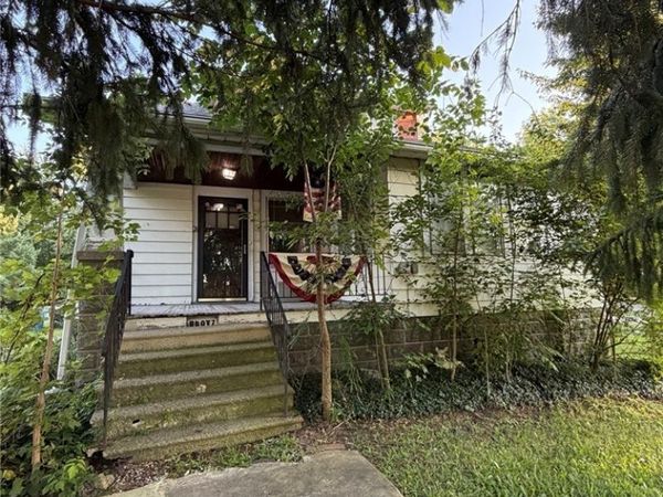 23661 Royalton Road , Columbia Station, OH 44028