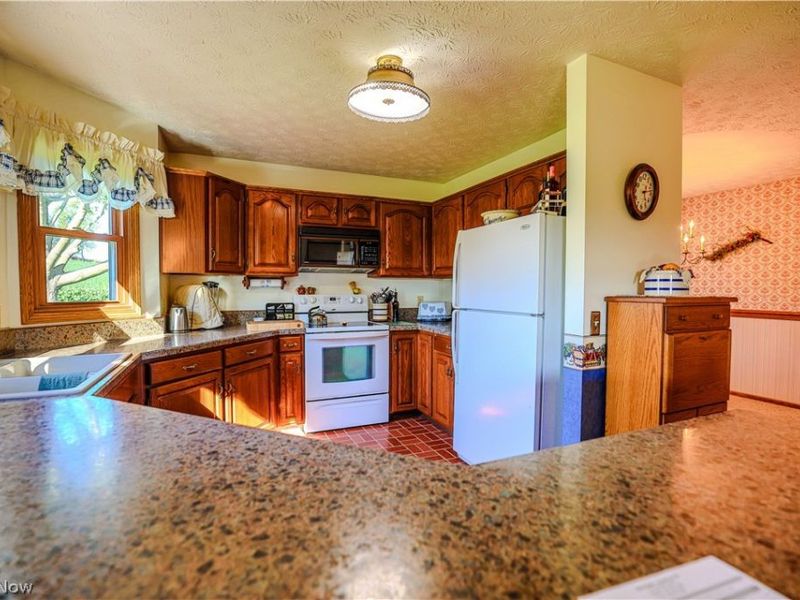 3475 Swallen Avenue, Louisville, OH 44641 Photo 14