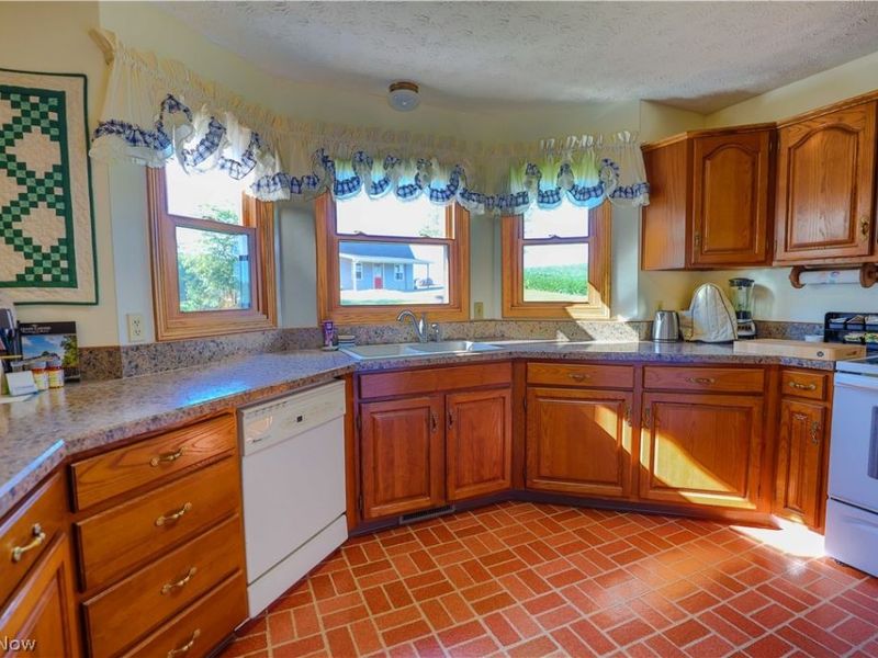 3475 Swallen Avenue, Louisville, OH 44641 Photo 15