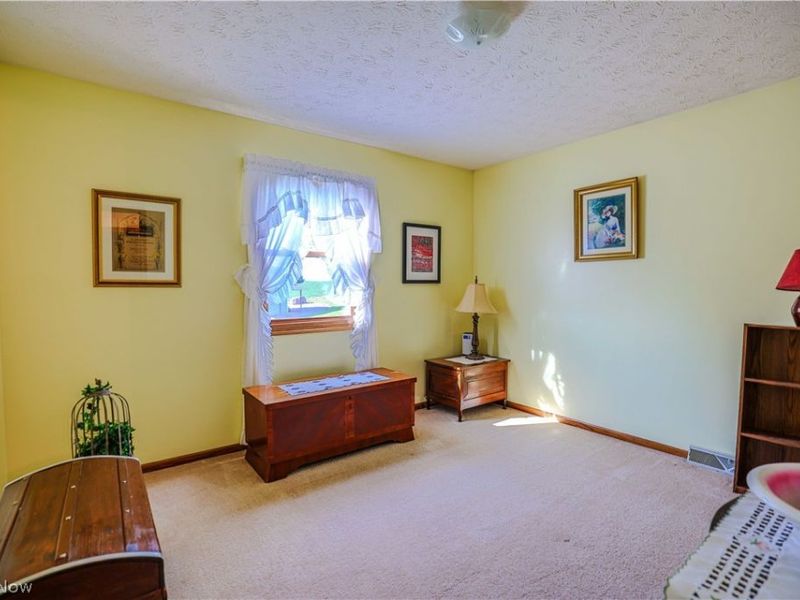3475 Swallen Avenue, Louisville, OH 44641 Photo 32