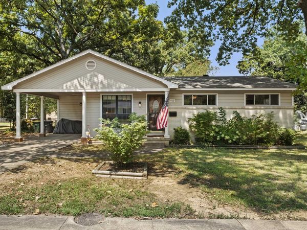 910 Wildwood Avenue, Sherwood, AR 72120