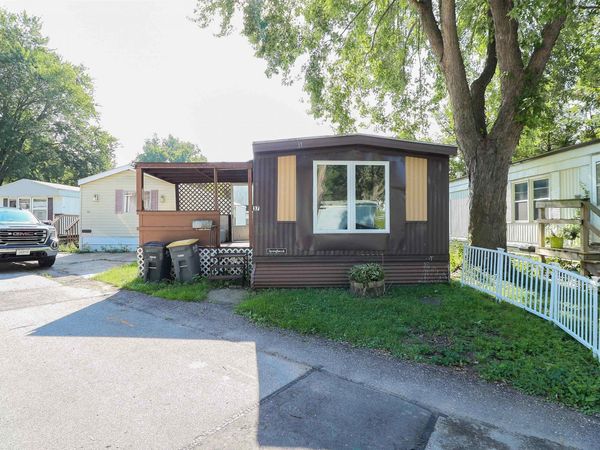 W5631 State Road, Unit 37, La Crosse, WI 54601