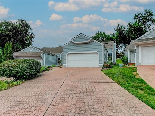 1421 Birdseye Court, Blue Springs, MO 64015