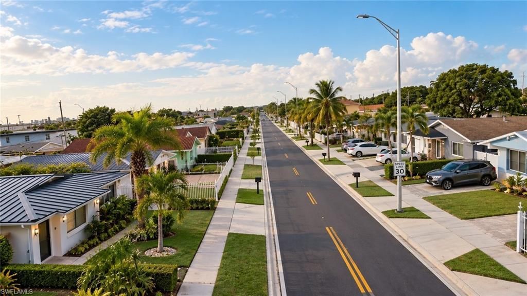 4590 E 9th Ln, Hialeah, FL 33013 Photo