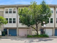 1007 E 61st Street , Chicago, IL 60637 primary photo