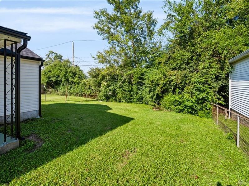 1433 Lamar Drive, Springfield, OH 45504 Photo 27