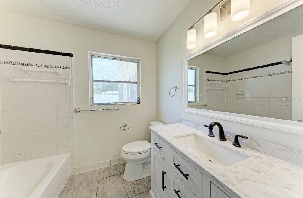 3207 19th Avenue W, Bradenton, FL 34205 Photo