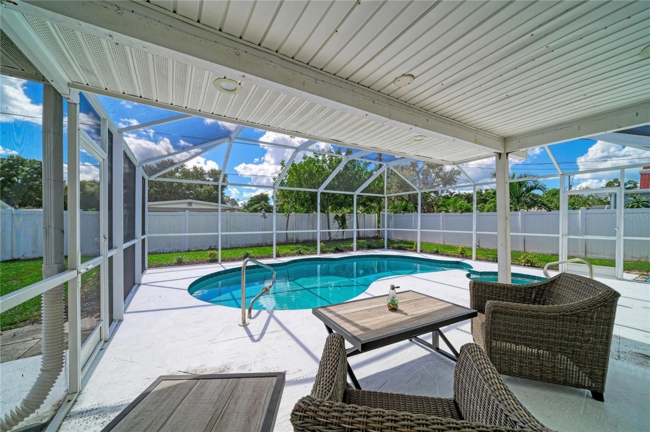 3207 19th Avenue W, Bradenton, FL 34205 Photo