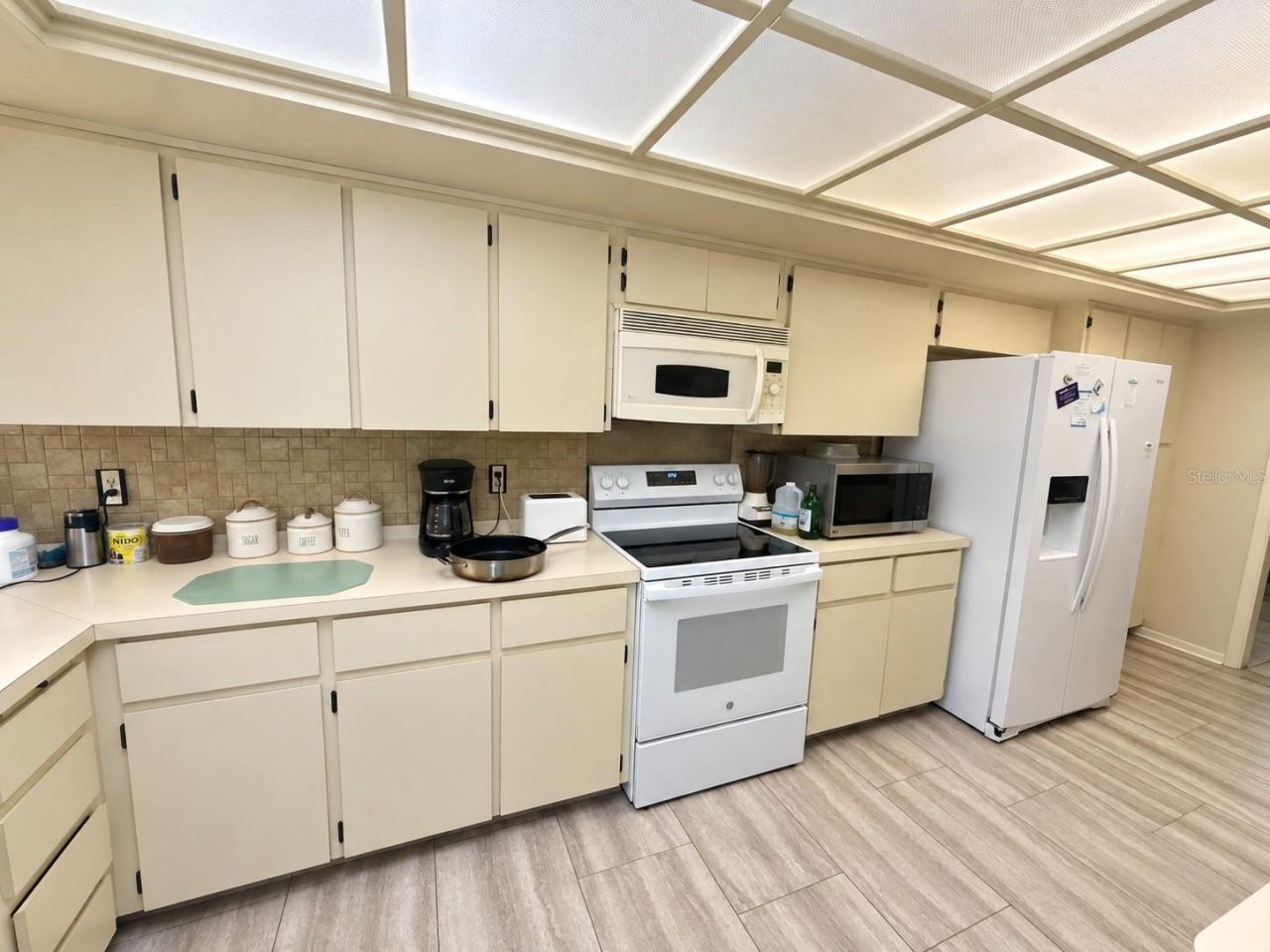 6701 Pemberton View Drive, Seffner, FL 33584 Photo
