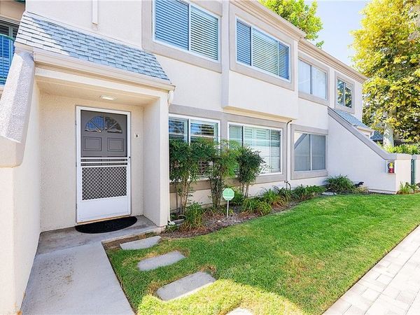 18502 Mayall, Unit B, Northridge, CA 91324