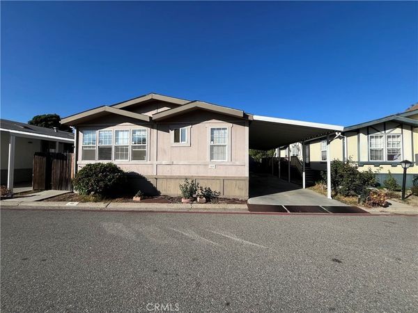 4901 Green River Road, Unit 40, Corona, CA 92878