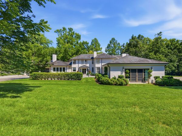 200 Brook Hollow Rd , Nashville, TN 37205