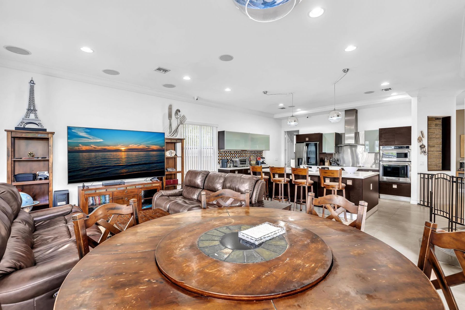 3521 Forest View Circle, Dania Beach, FL 33312 Photo