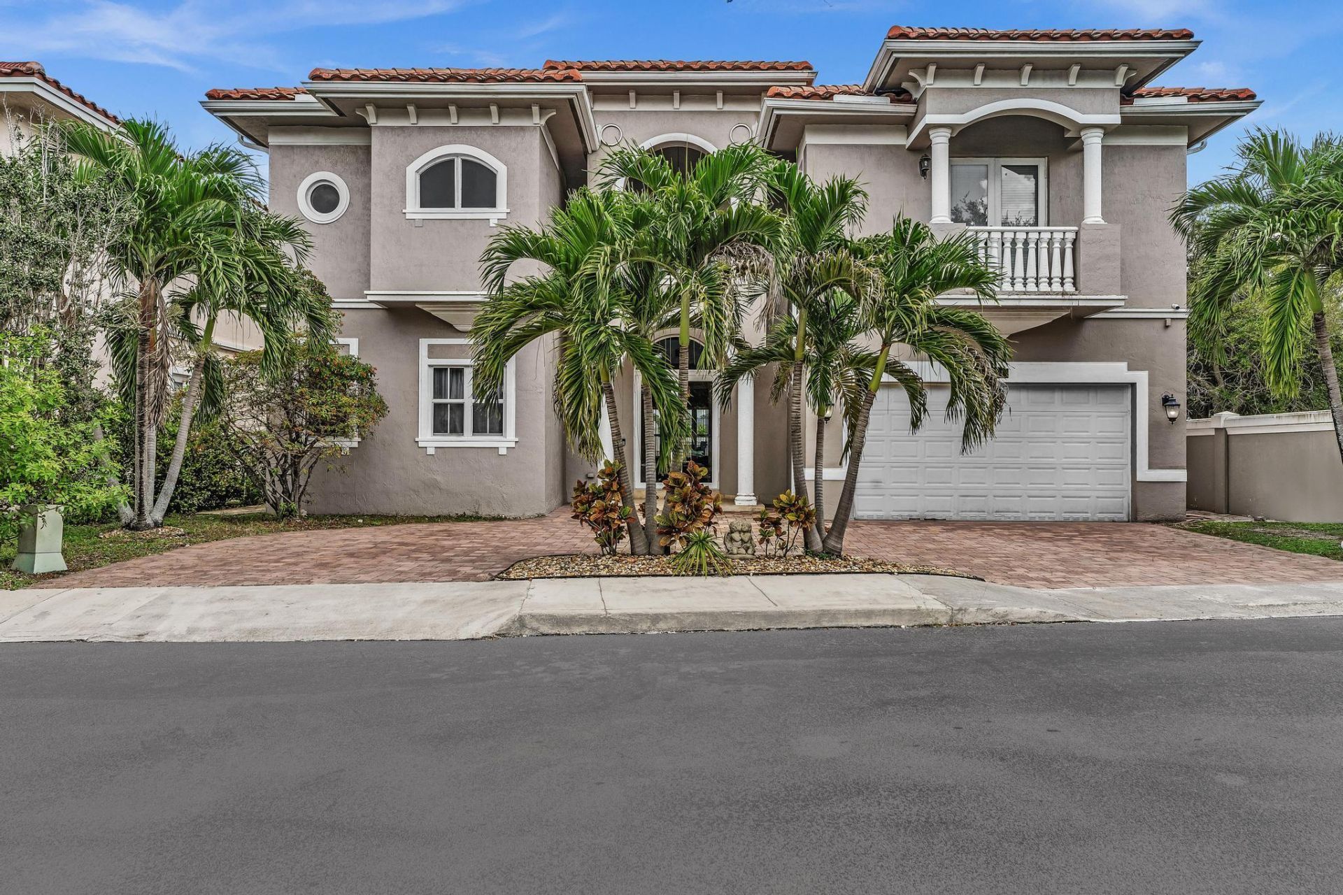 3521 Forest View Circle, Dania Beach, FL 33312 Photo