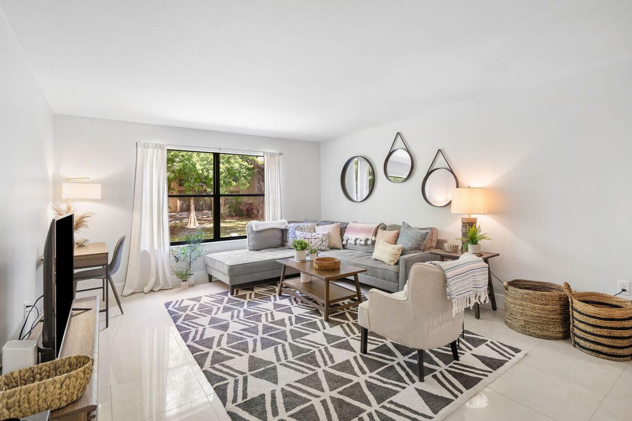 13095 Belhaven Court, Unit 6, Wellington, FL 33414 Photo