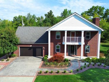 2182 Wiggins Road, Fenton Township, Mi 48430