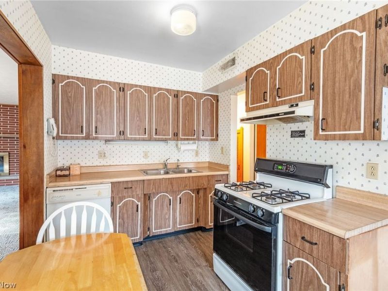 500 Carver Street NW, Massillon, OH 44647 Photo 16