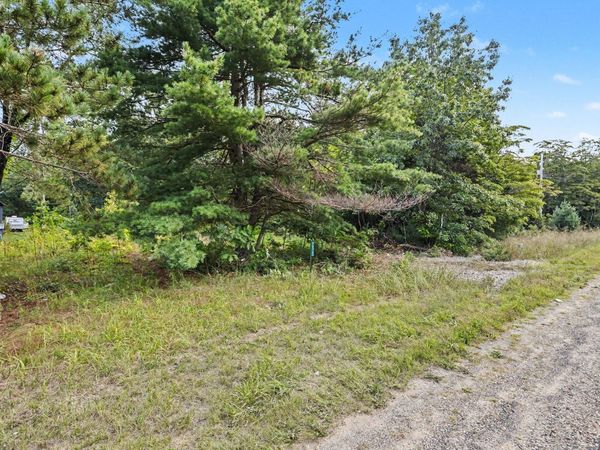 76360 County Road 378, Covert, MI 49043