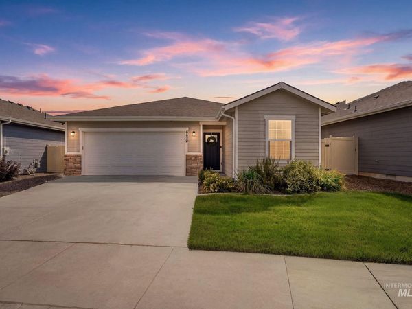 4432 S Redwater Avenue, Meridian, ID 83642