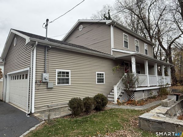 70 Renwick , Bridgeport, CT 06604