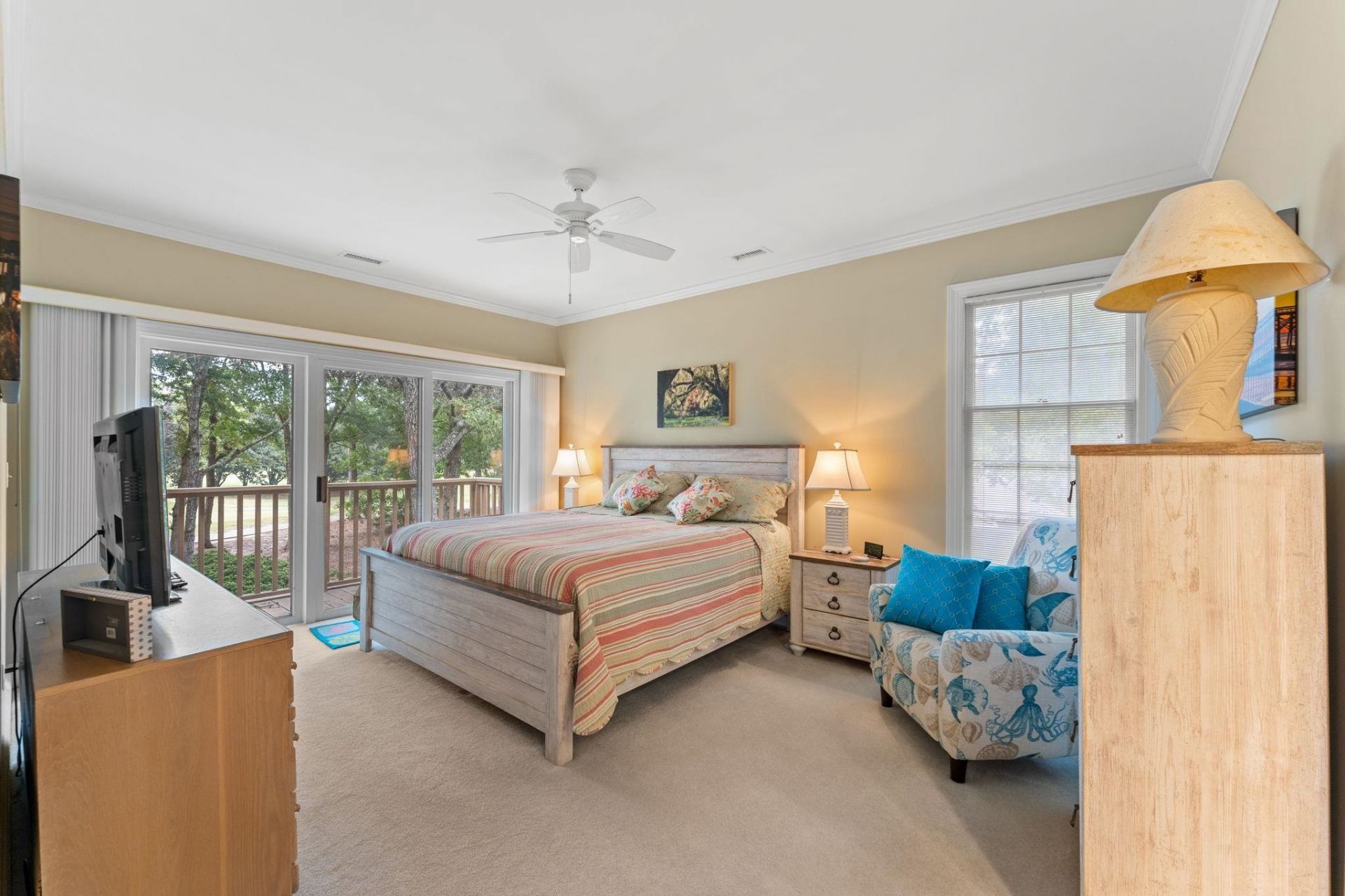 273 Golden Bear Dr. Photo 16