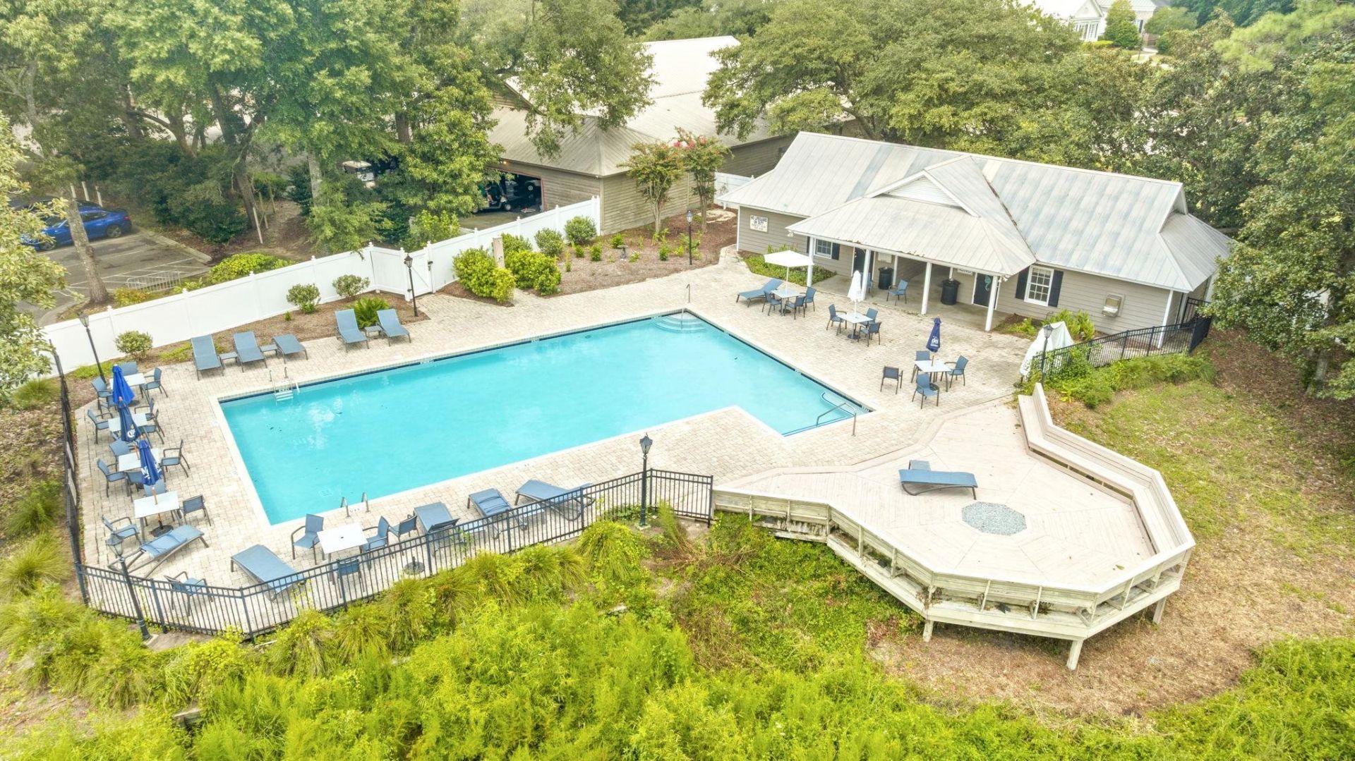 273 Golden Bear Dr. Photo 40