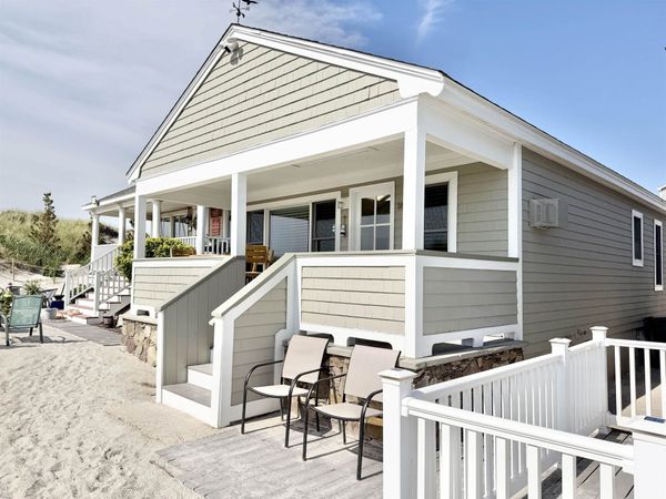 28 Concord Avenue, Unit 2, Hampton, NH 03842
