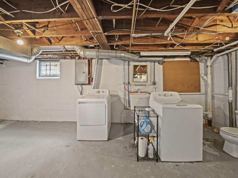 284 E Kossuth Street, Columbus, OH 43206 Photo 60