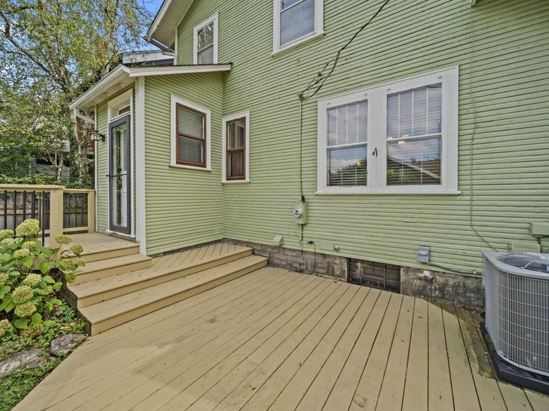284 E Kossuth Street, Columbus, OH 43206 Photo 62