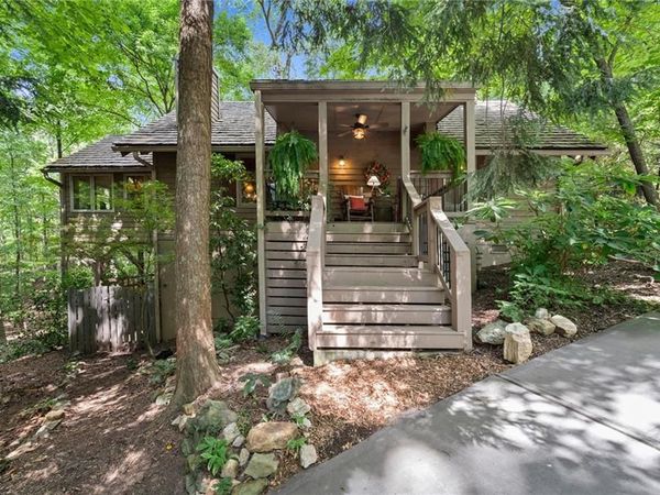 11 Bluebell Circle N, Big Canoe, GA 30143