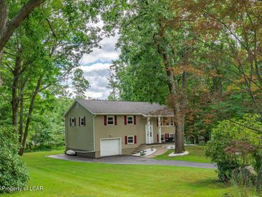 4 Mystic Drive, Mountain Top, PA 18707