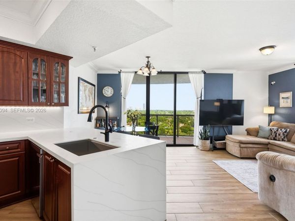 2301 SW 27th Ave , Unit 1001, Miami, FL 33145
