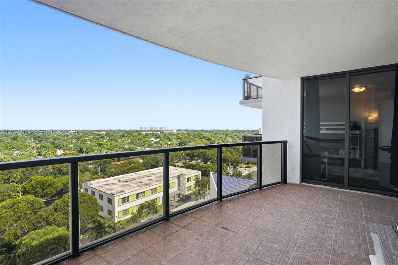 2301 SW 27th Ave , Unit 1001, Miami, FL 33145 Photo